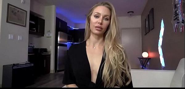  Cocking In Kitchen With Mom - Nicole Aniston